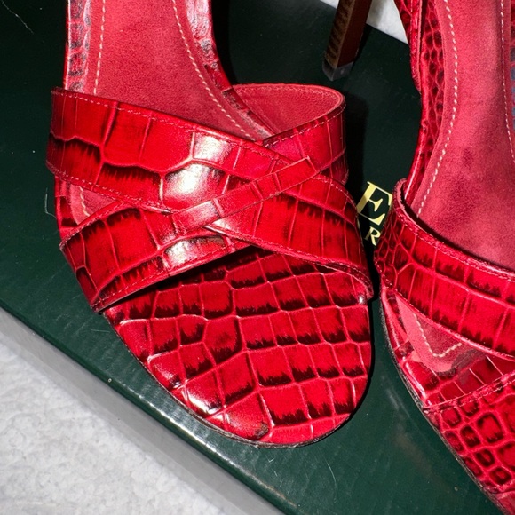 NEW Ralph Lauren - Lauren alligator open toe Sandals - Picture 10 of 13